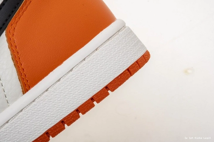 Shattered Reteo OG Jordan Air Reverse Backboard 555088-113 1 0109